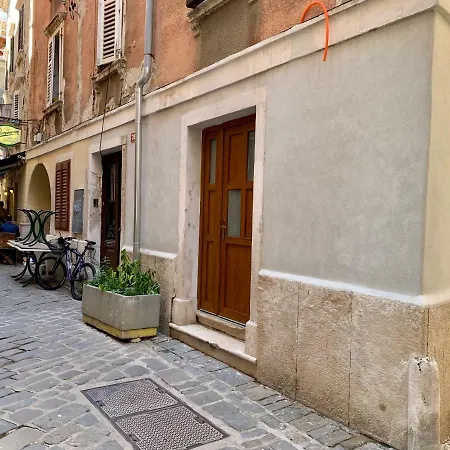 아파트 Morski Val *